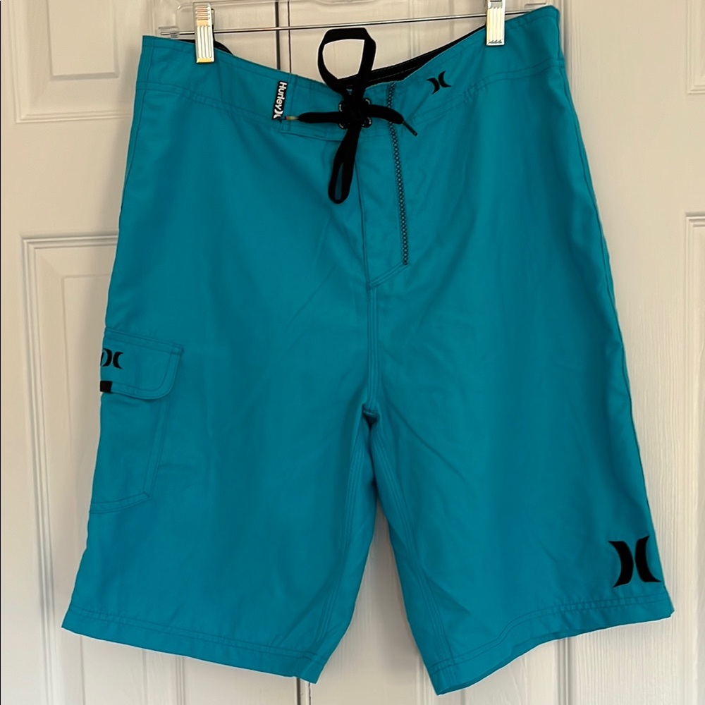 Hurley Men's turquoise Blue Swim board Shorts. Size 32